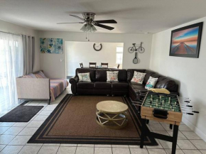 Charming 3 Bedroom Farmhouse Retreat with Open Deck